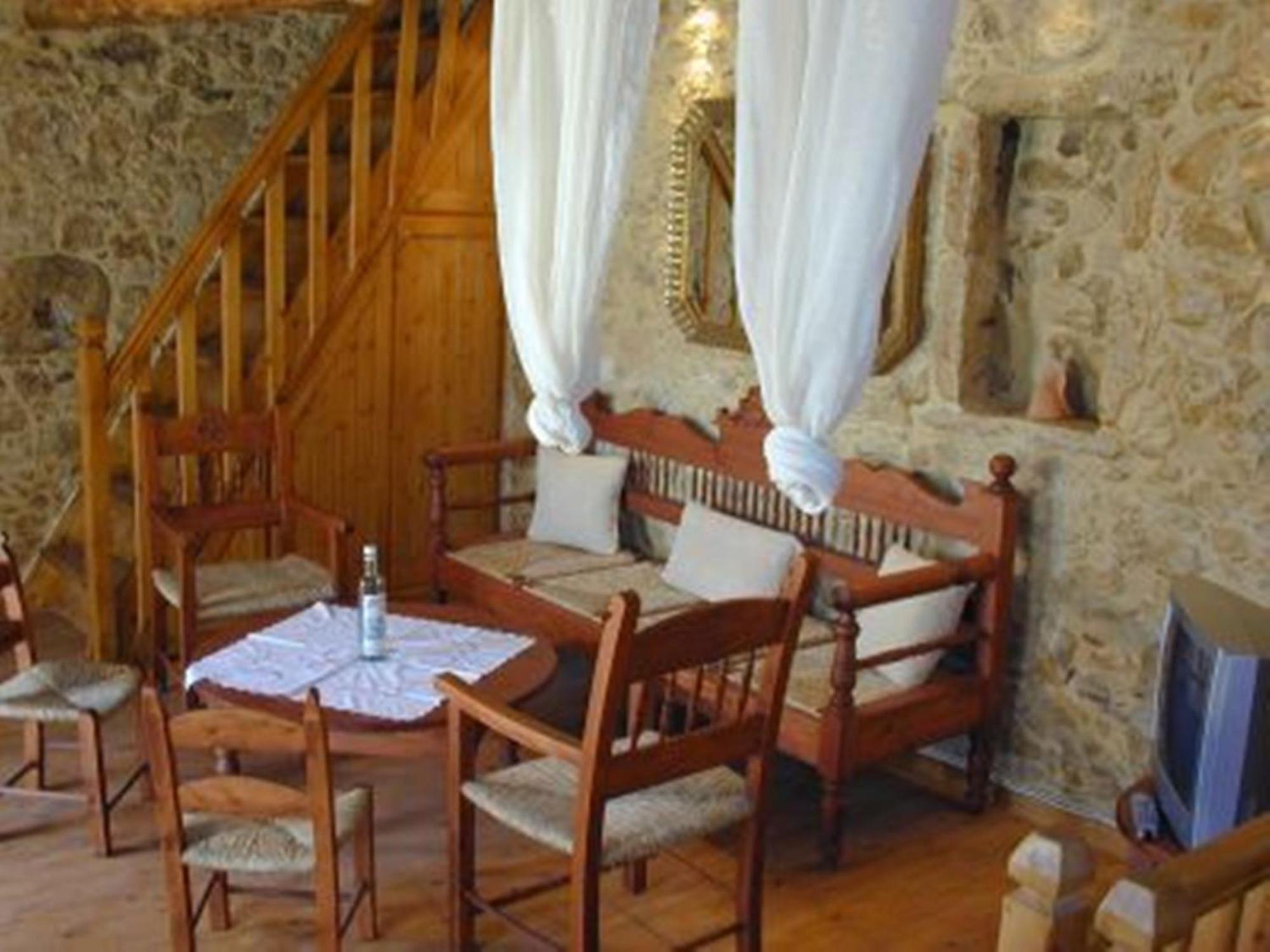 Kouriton House Guest House Margarítai Exterior photo